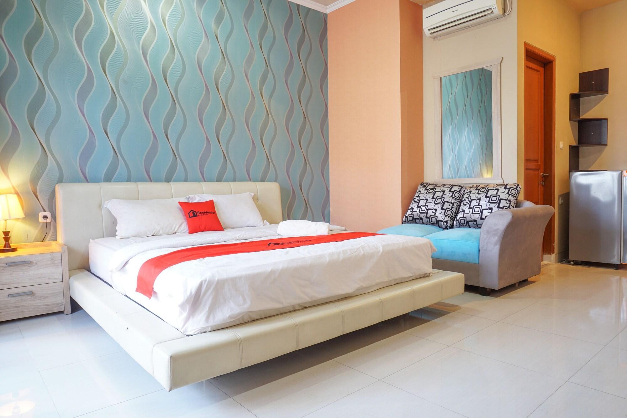 Hotel Reddoorz Near Kemang Square Yakarta Exterior foto